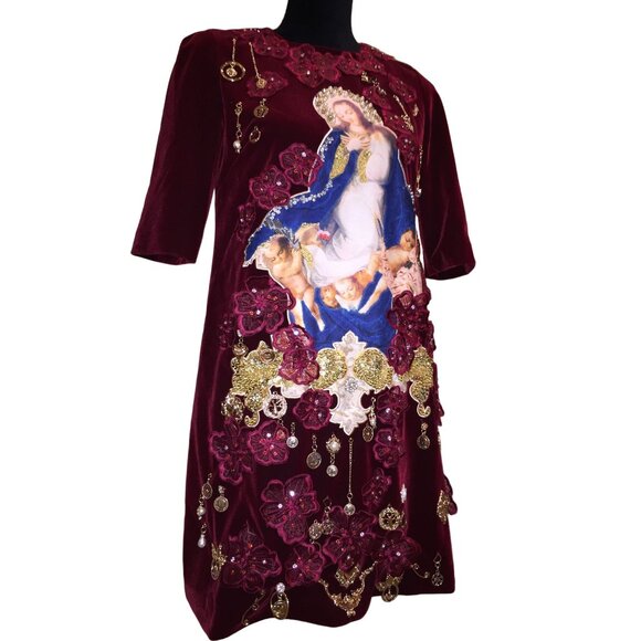 Luxury Designer Runway Embroidery Velvet Beaded Baroque Burgundy Red Gold Dress - Picture 3 of 16